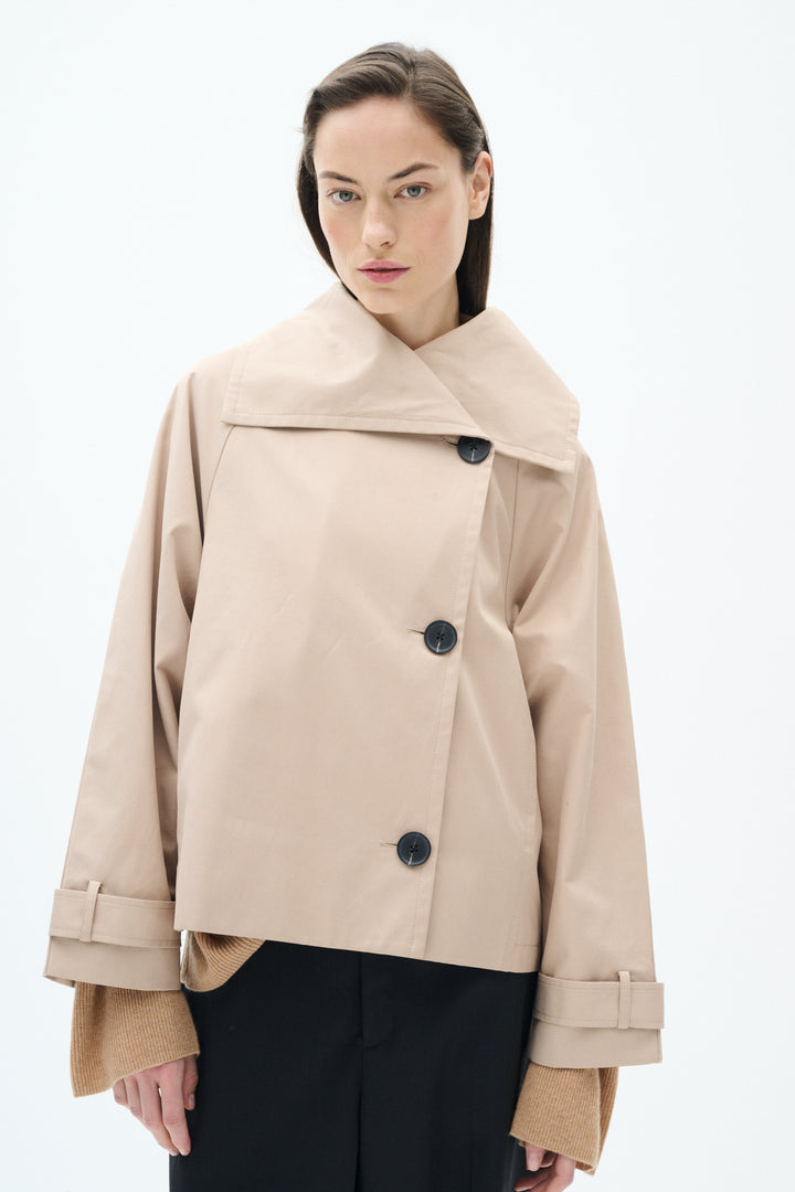 Mazie short coat