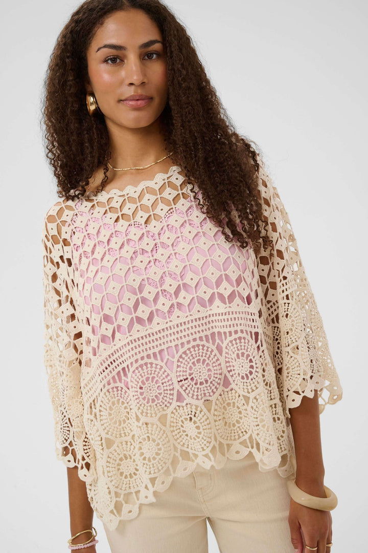 Blouse Gina en crochet ajouré