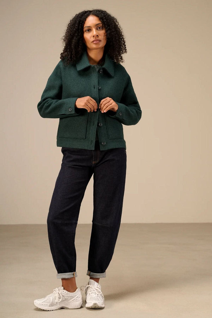 Nile women’s cropped button-up shirt-collar jacket