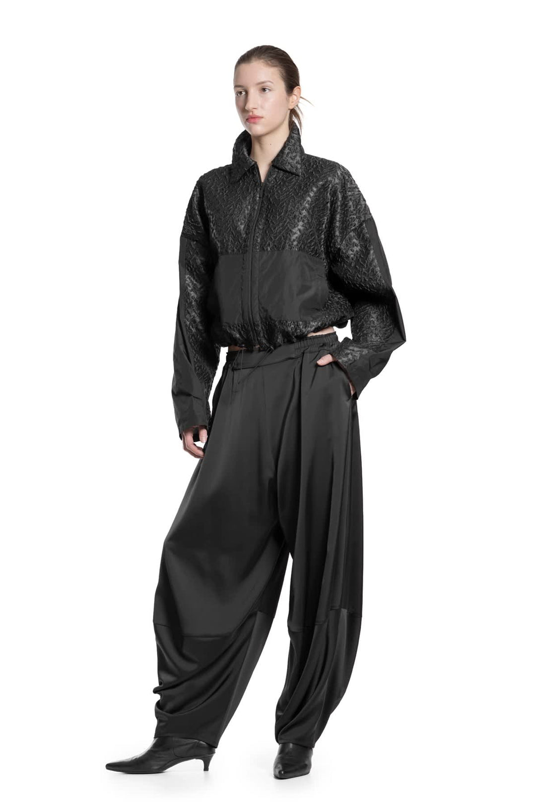 Veste courte Mobi zippée à motif texturé pour femme xenia