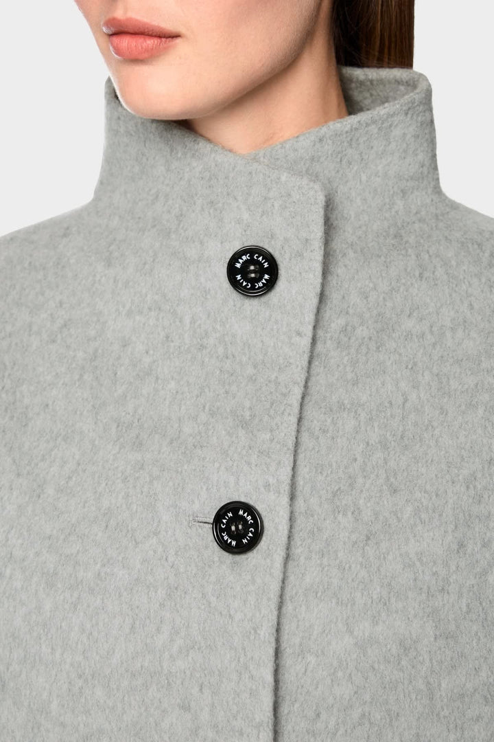 Veste en laine mélangée à col montant vue de face pour femme Marc Cain