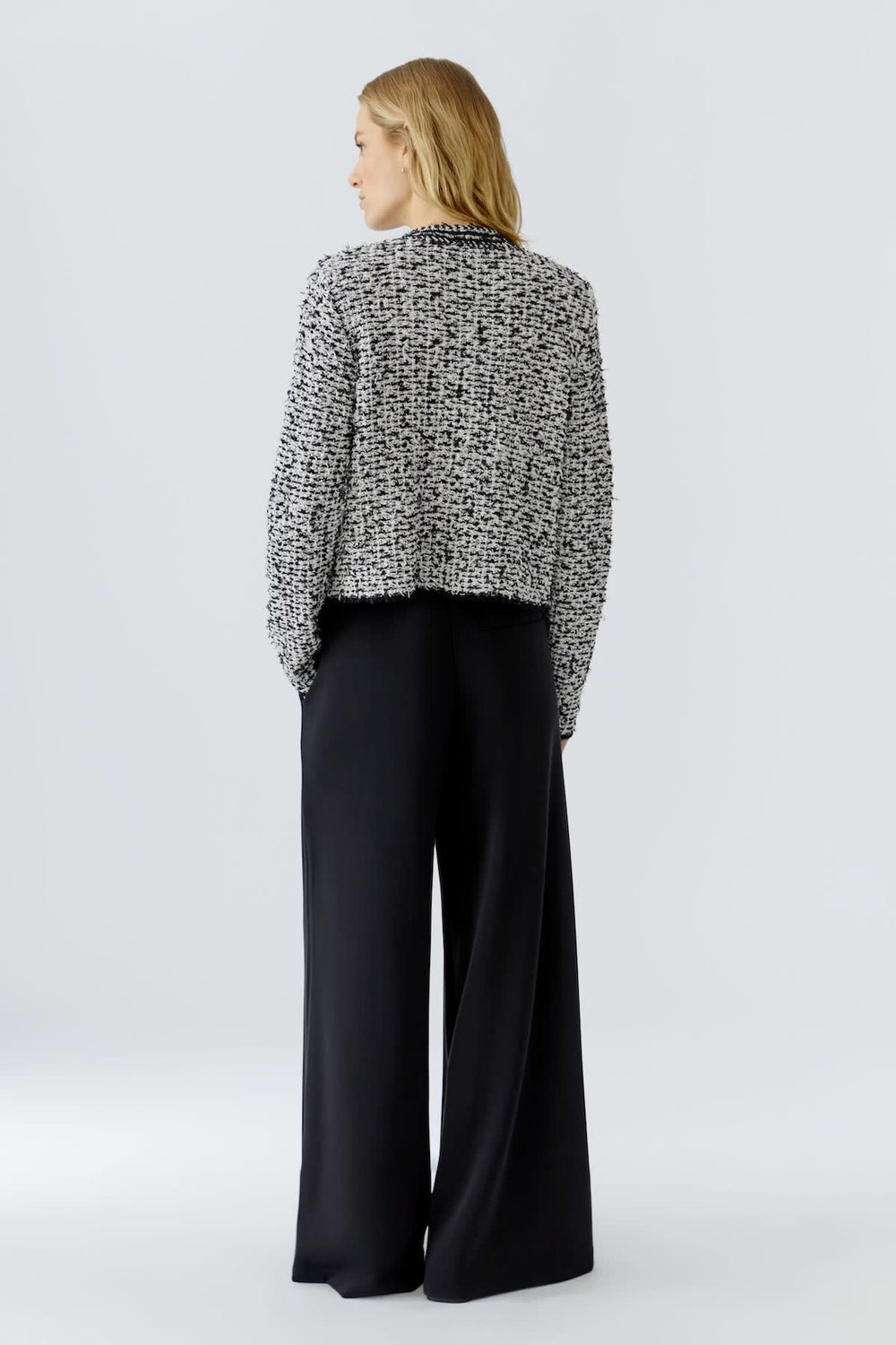 Front view of a women's blue tweed jacket Oui with gold button details - Valérie Simon