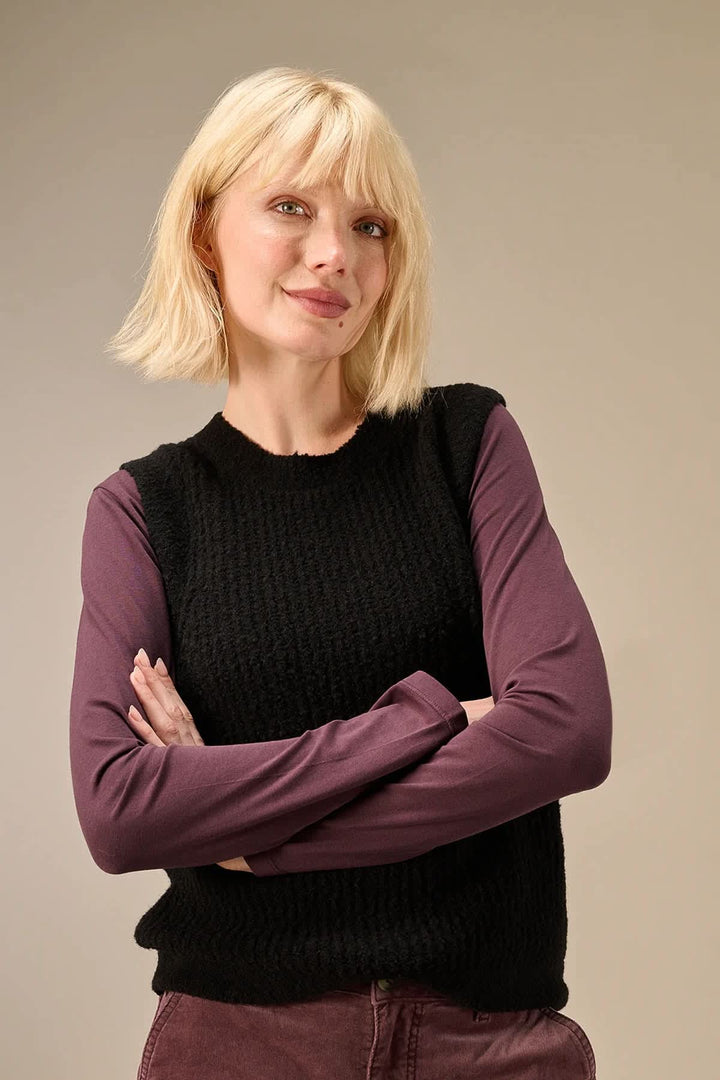 Nile women&