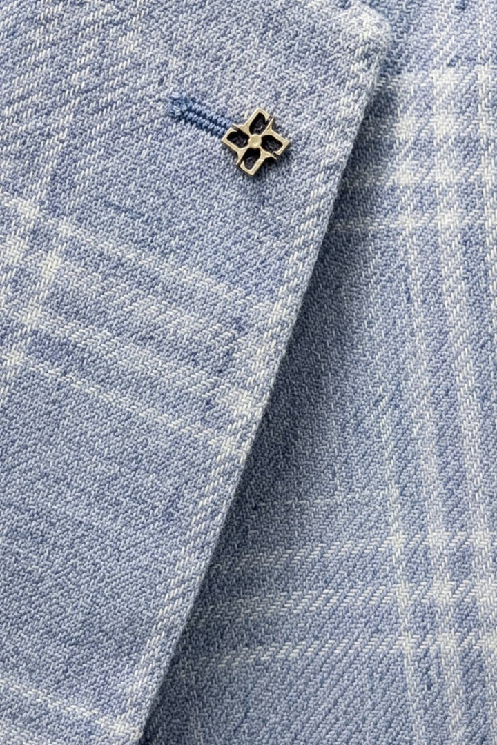 Front view of a Tagliatore men&