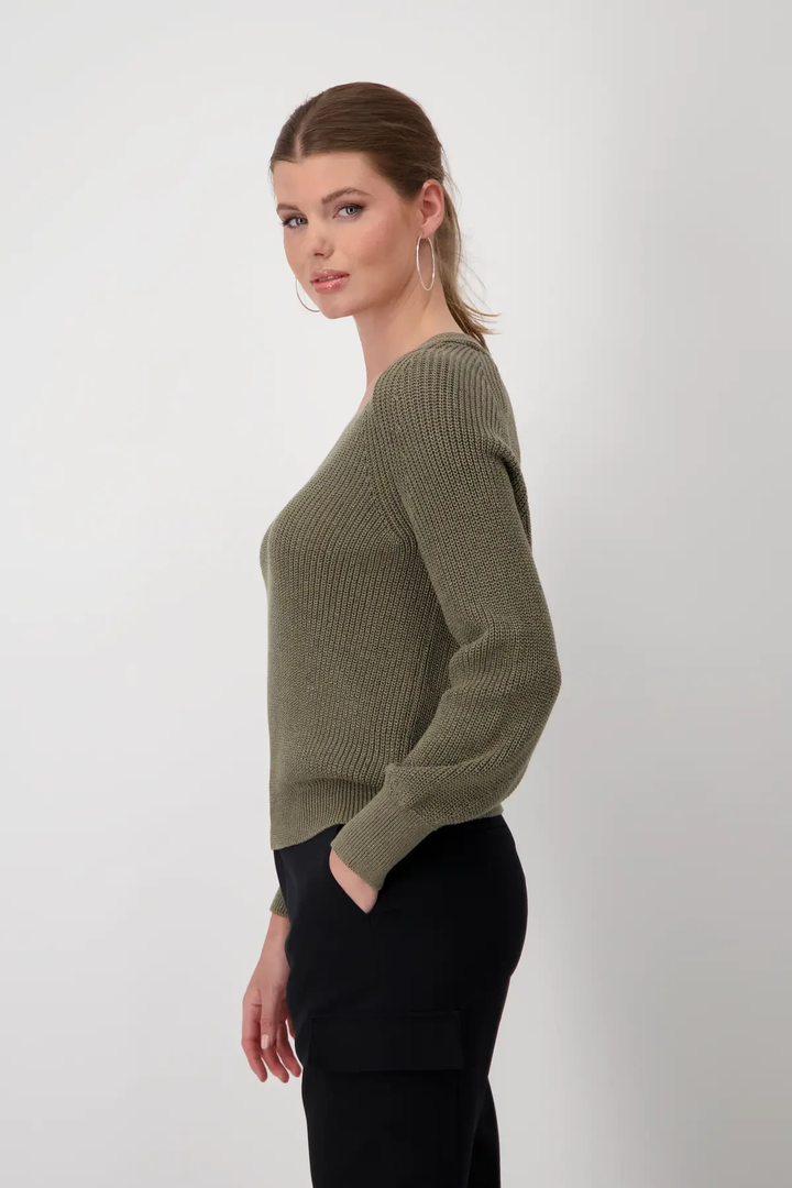 Knitted sweater with lurex