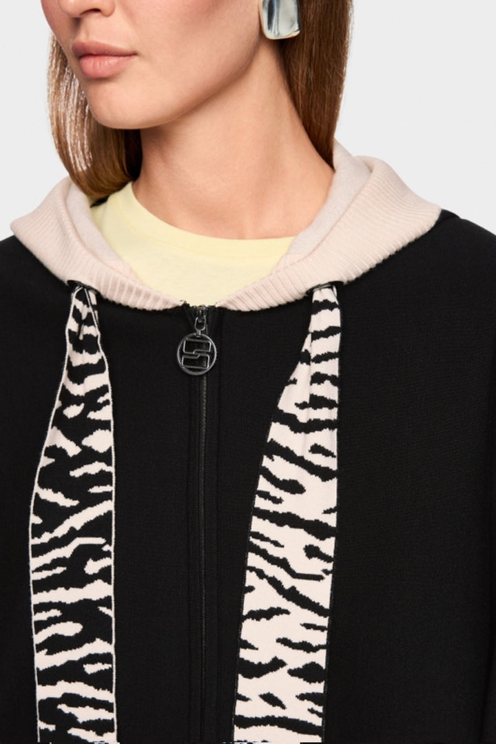 Cardigan with zipper