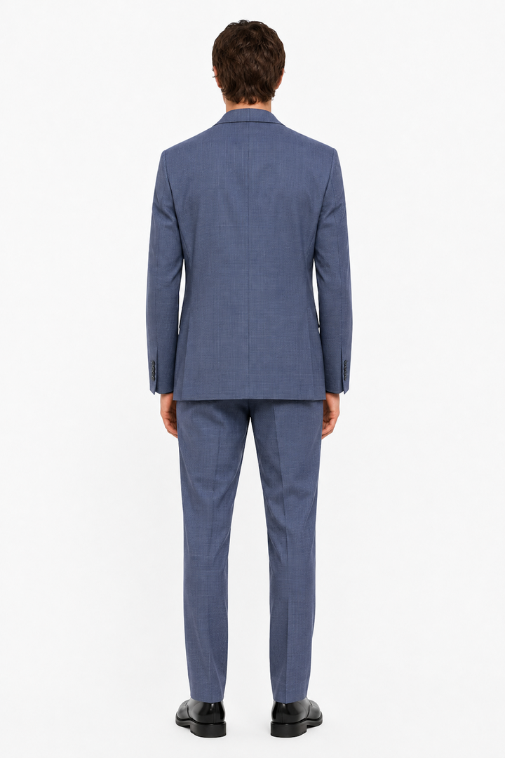 All-over micro-pattern