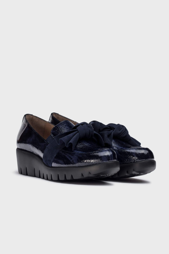 Chaussures de ville vernies à nœud