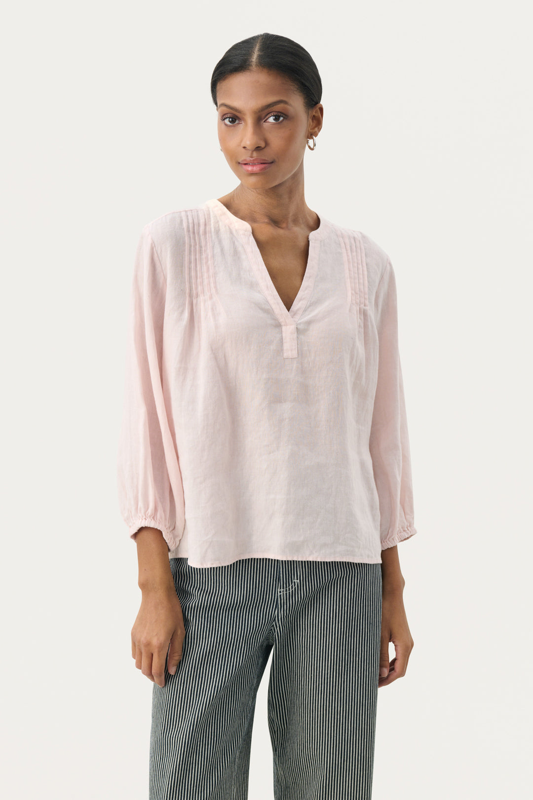 Nyara linen blouse