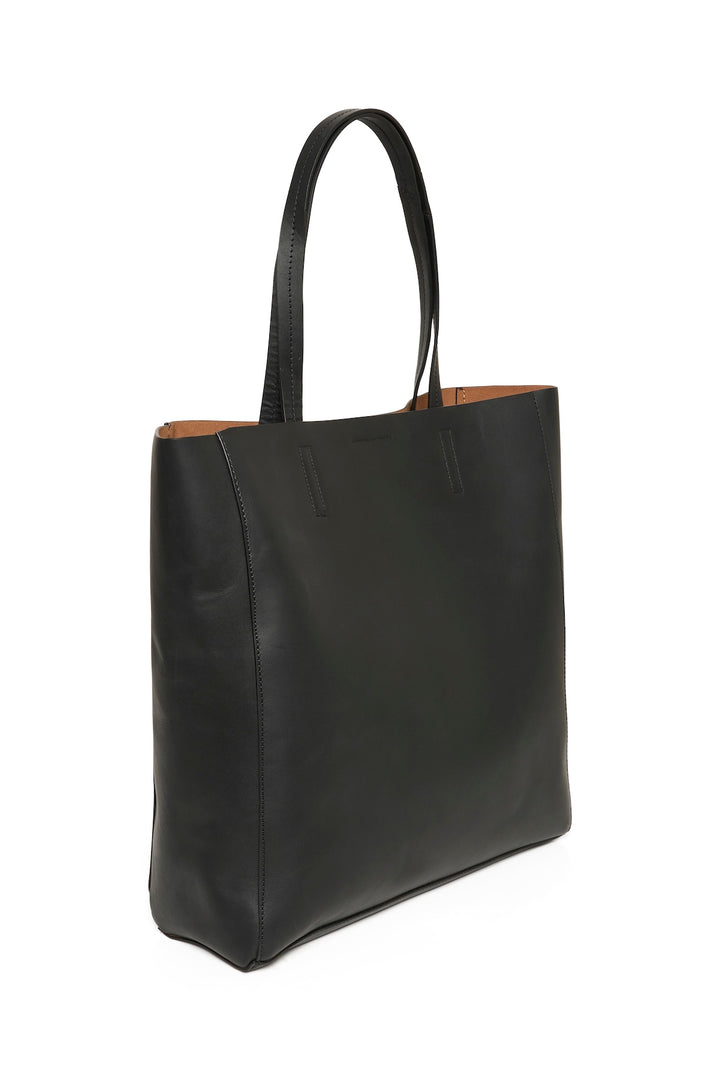 Emrie leather bag