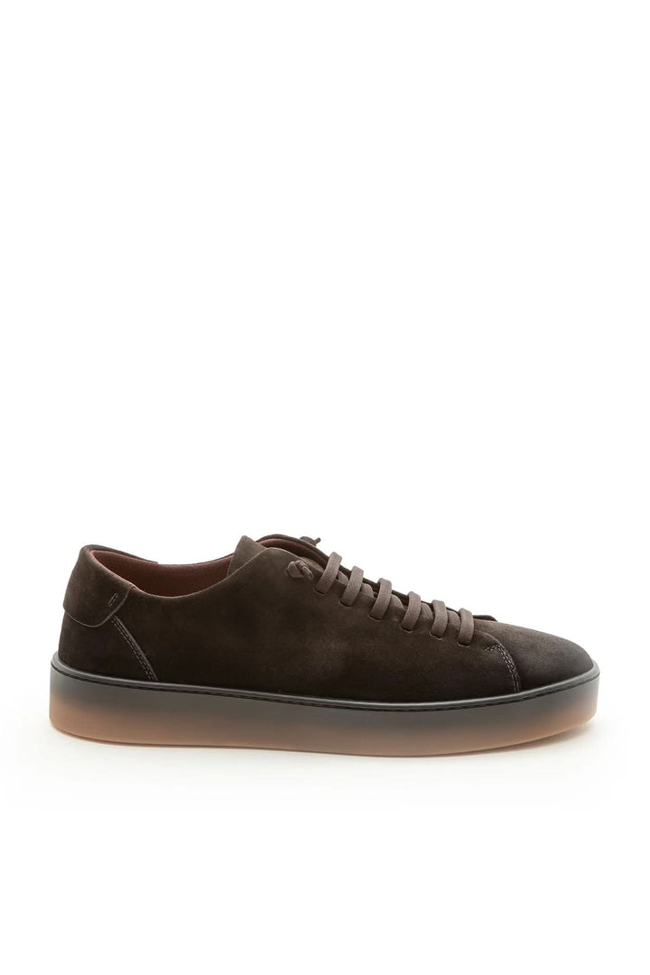 Men's sneaker in calf leather with a refined finish