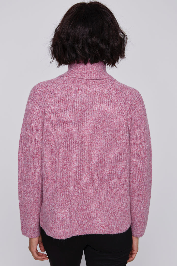 Stand-up collar knit