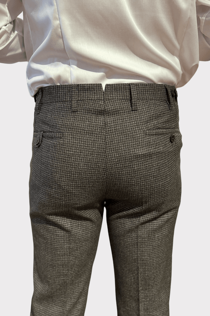 Pantalon en laine à carreaux