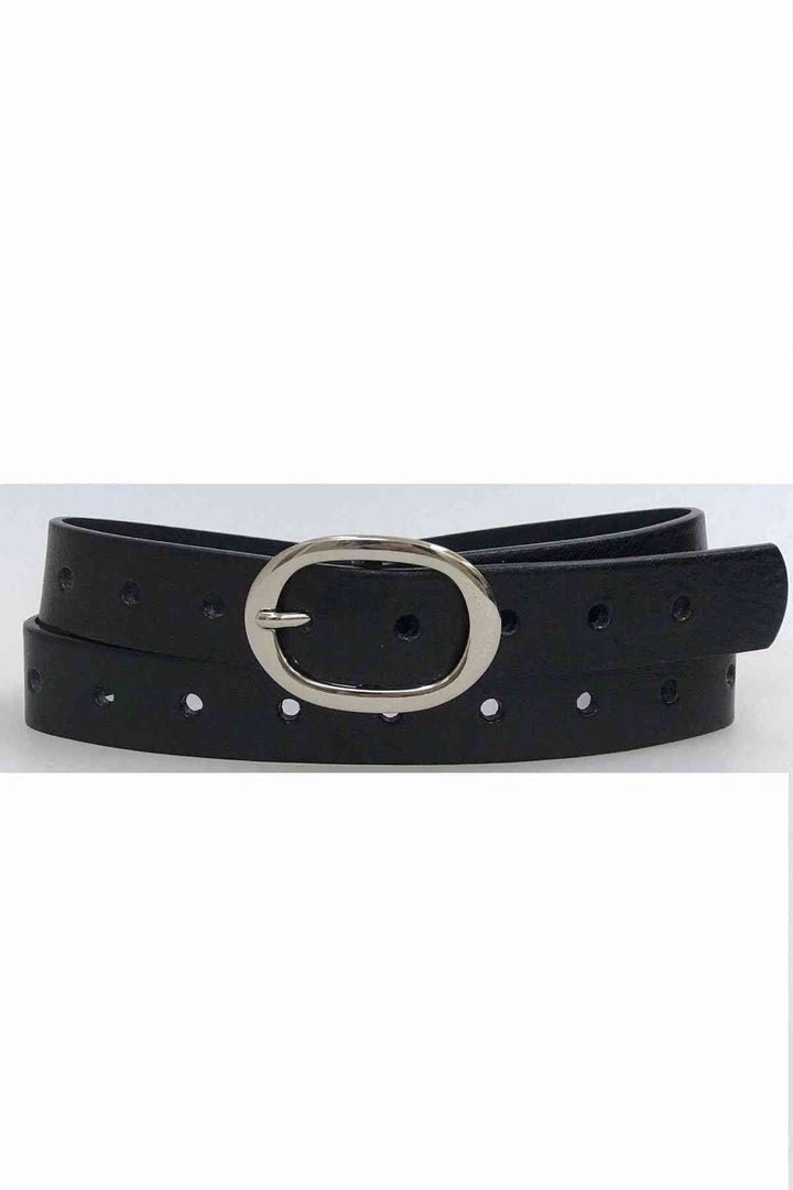 Ceinture en cuir noir avec boucle en métal argenté, idéale pour tous les pantalons. Modèle B-27899.