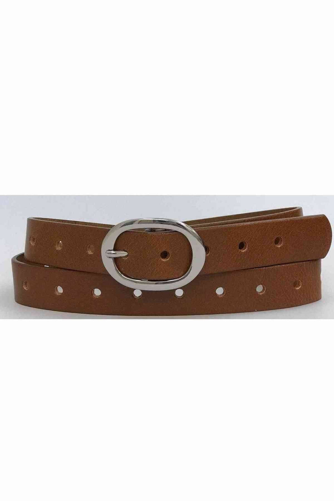 Ceinture en cuir marron avec boucle argentée, parfaite pour assortir avec divers pantalons.