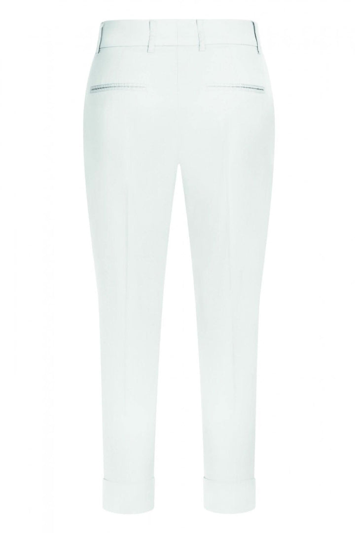 Pantalon Dora 6/8, chino moderne avec ourlet large, vue arrière, style polyvalent pour toutes les occasions.